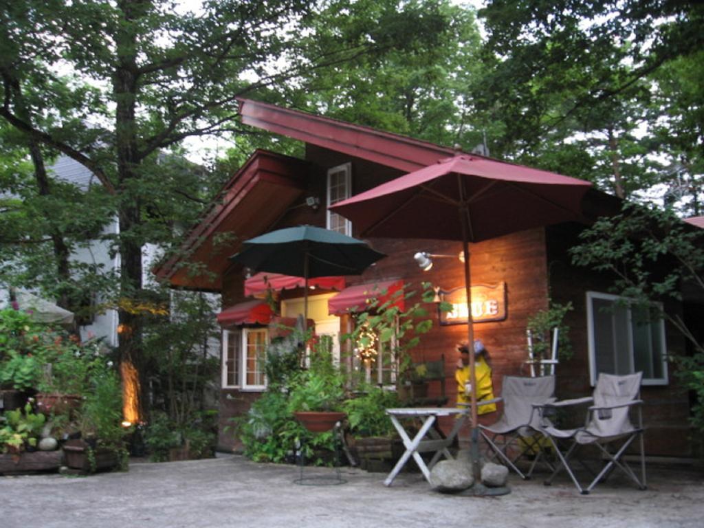 Pension Blue Hakuba Esterno foto