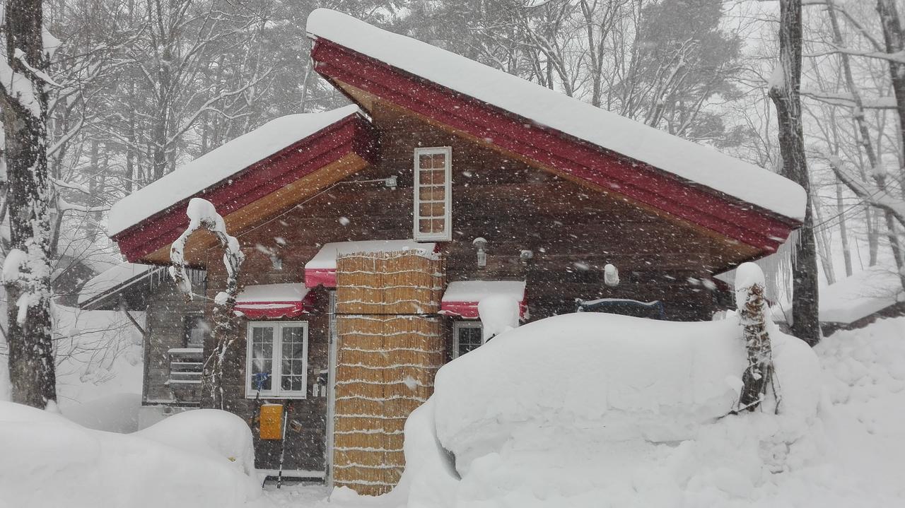 Pension Blue Hakuba Esterno foto