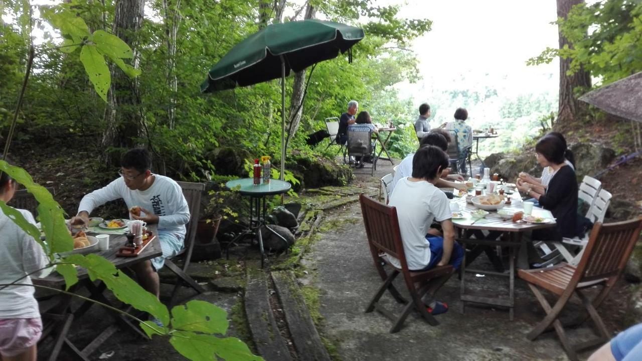 Pension Blue Hakuba Esterno foto